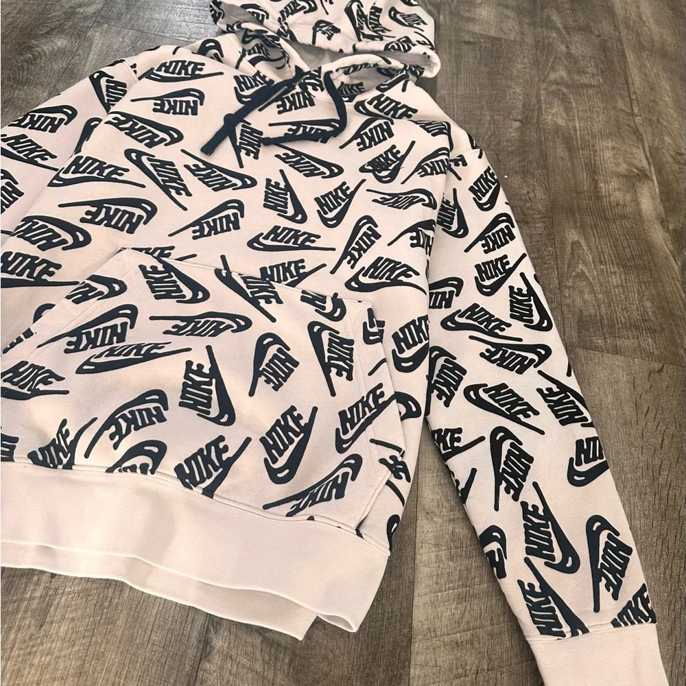 Nike Hoodie With Logo Print Size Small - Picture 7 of 8